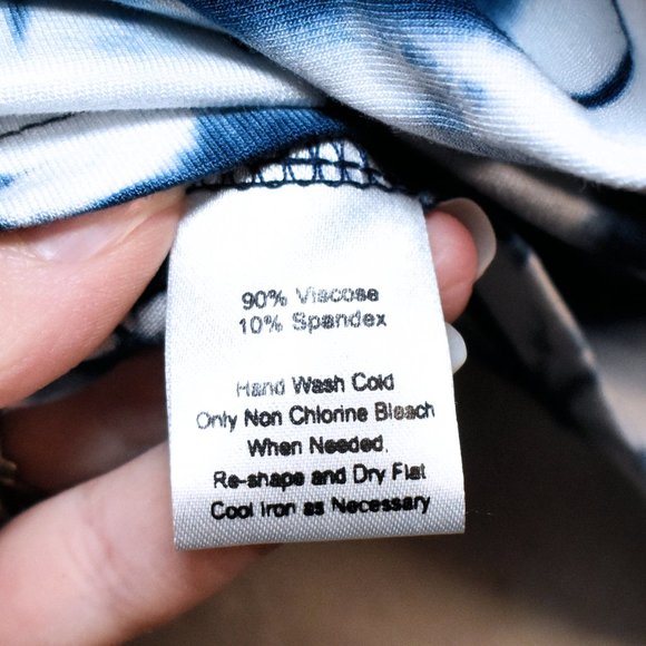 NWT $62 River Tie-Dye Hooded Blouse S, Blue & White 3/4 Sleeves, Loose Fit Flowy - Picture 8 of 8